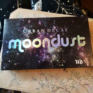NIB urban decay moon dust pallet